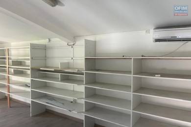 Location  Local commercial Etang Salé (97427) - REUNION