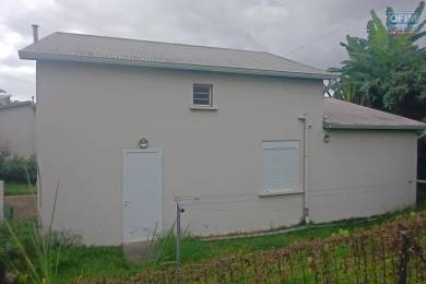 Location Maison Mi-pente de l'Ouest (97435) - REUNION