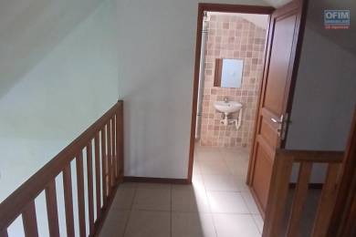 Location Maison Mi-pente de l'Ouest (97435) - REUNION