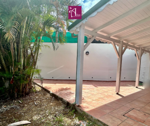Achat  Local Professionnel Le Gosier (97190) - GUADELOUPE