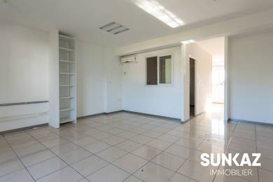 Location  Local commercial  Saint-Pierre (97410) - REUNION