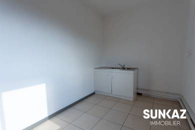 Location  Local commercial  Saint-Pierre (97410) - REUNION