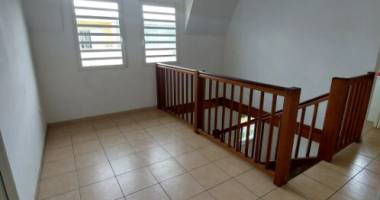 apt t4 duplex - st denis rue ste marie 110 m²