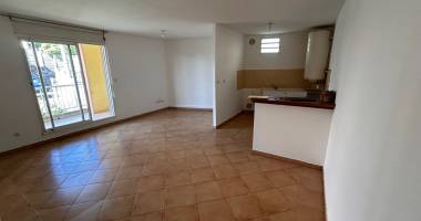 appartement t3 - ste clotilde moufia