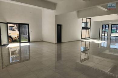 Location  Local commercial ANTANANARIVO () - MADAGASCAR