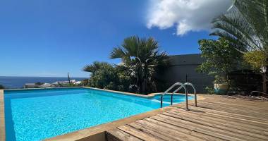 saint gilles les bains - mont roquefeuil - villa meublée t7 +studio avec piscine idÉal colocatione