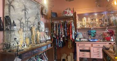 boutique de bijoux dans le carré d'or de saint-pierre