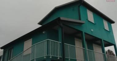 les tois bassins villa f4 avec balcon vue sur la mer sur 2 étage.