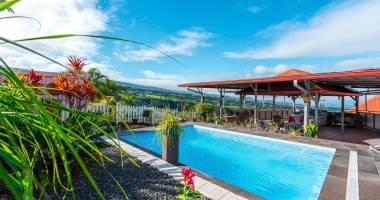 entre deux - villa t5 avec studio + piscine et jacuzzi vue mer
