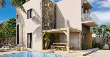 À vendre – villas neuves sur plan à bain boeuf, à 8 minutes à pied de la plage !