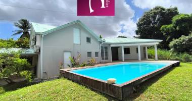 location maison meublée f5 avec piscine routa