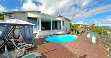 propriété 4 pièce de 270m2