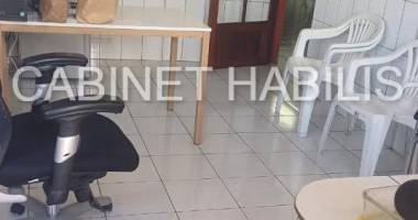 a louer - appartement f3 - 92.38 m2 environ - saint-denis - loyer 1 500 € + charges 135 €
