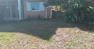 a  vendre appartement avec jardin bois de nefles saint-paul