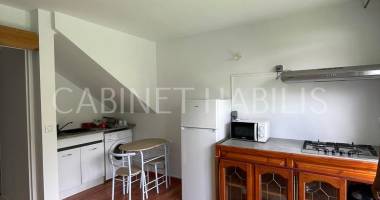 a louer - appartement de type f2 d'environ 34.85m2 - le tampon - 600 €