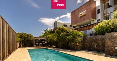 piton saint-leu : spacieux appartement t4 dans résidence avec piscine - proche zac portail