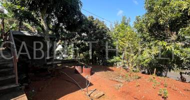 a vendre - un terrain d'environ 360 m2 - les avirons - 165 000 € hai