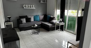 a louer à la rivière des pluies sainte-marie bel appartement f3 meublé