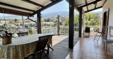 À vendre   maison t5 de plain-pied avec sous-sol   la rivière saint-louis