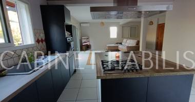 a vendre - une maison t5 de 107,25 m2 environ - saint-joseph - 339 200 € hai