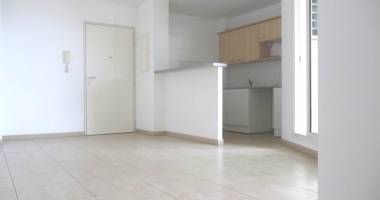 a vendre t3 vue mer avec travaux