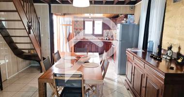 paisible maison avec jardin