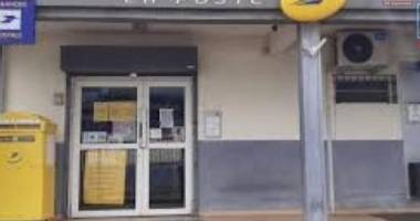 a louer local commerial de 110 m2 À la grande montee