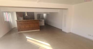 a louer maison de type f4 de saint-andré / champ borne