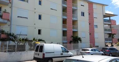 appartement f3 le moufia saint denis