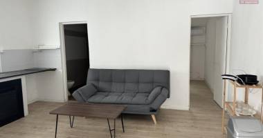 jolie t2 meublé à saint-pierre