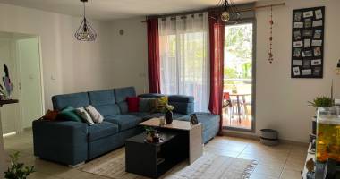 apt t2 - la possession centre