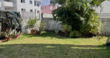 local commercial d'une surface de 82.52 m2 idéalement située au cœur de sainte