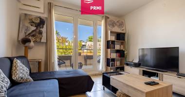 saint gilles - appartement t2 meuble + parking sous_sol