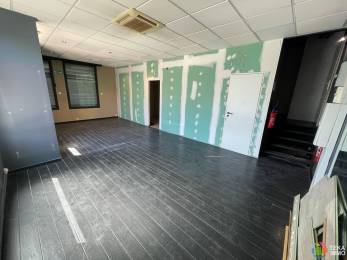 Location  Local commercial Saint-Denis (97400) - REUNION
