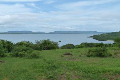 Achat Terrain constructible Diego Suarez, route de Ramena (MD) - MADAGASCAR