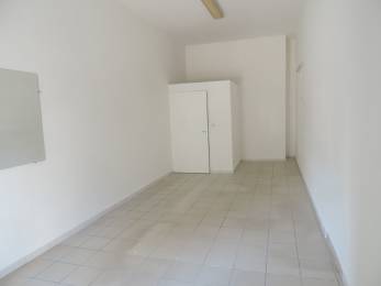 Location  Local Commercial Saint-Louis (97450) - REUNION