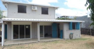 vp4416 : maison f5 a louer saint-pierre